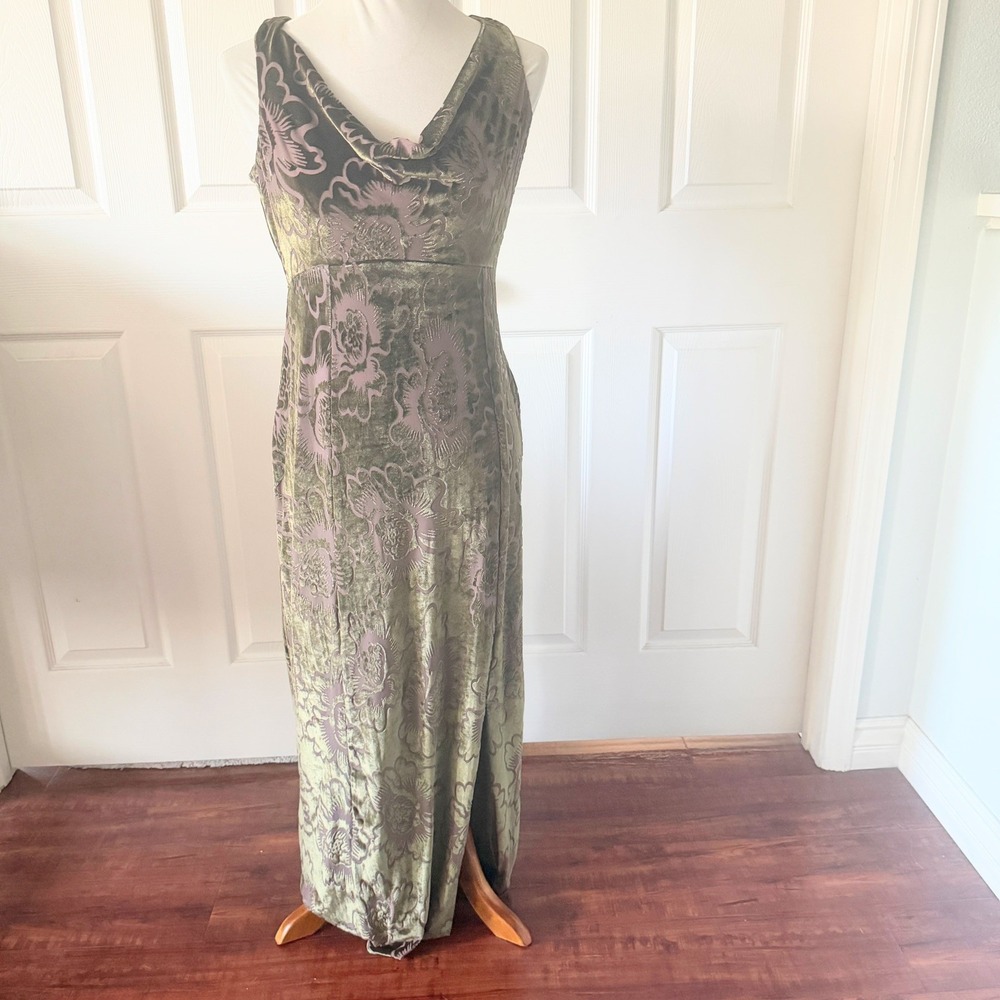 Taylor Size 6 Maxi Dress Fairy Burnout Floral Empire Waist Slit Lined Green